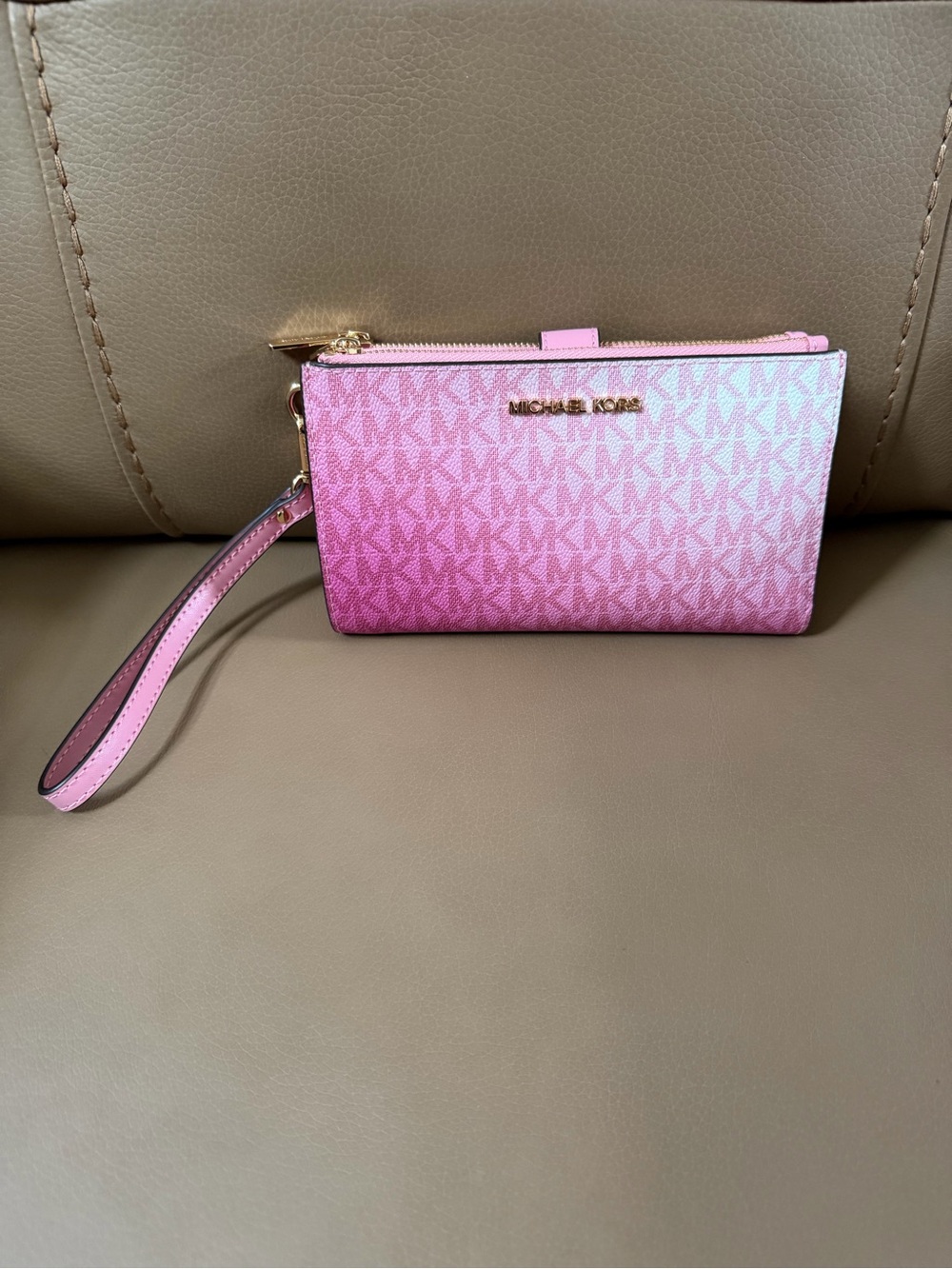 Michael Kors Pink Ombre Signature Wristlet